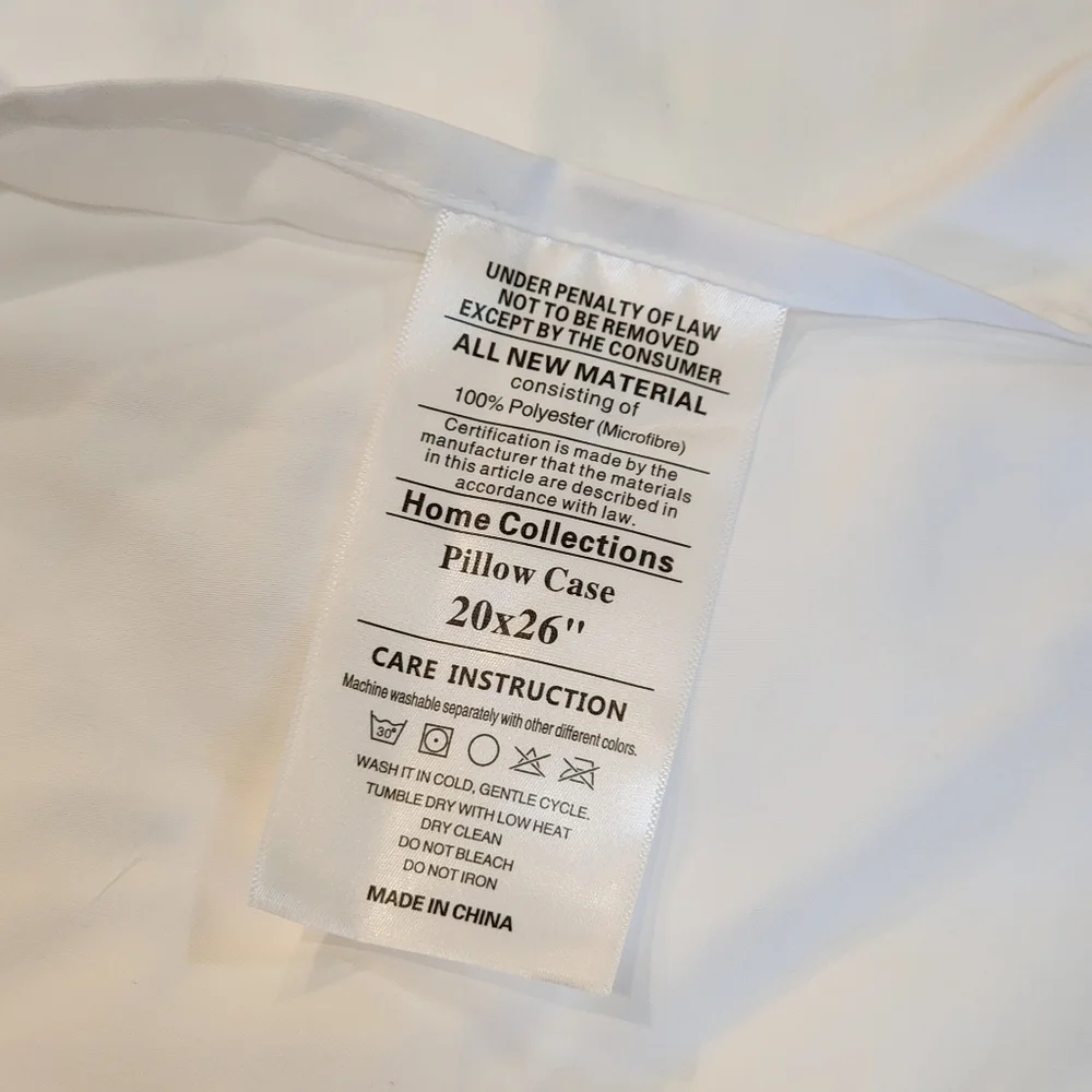 Microfiber Full Size White Comforter Set With 2 Pillowcases